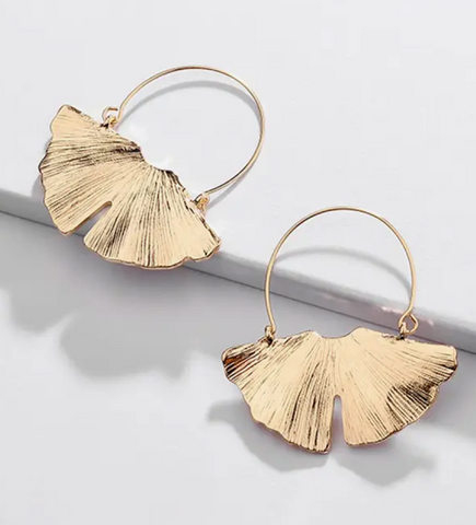 Shell Earrings